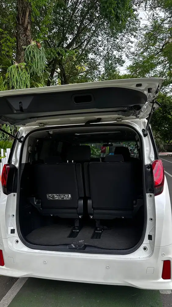 Toyota Alphard 2015 Bensin