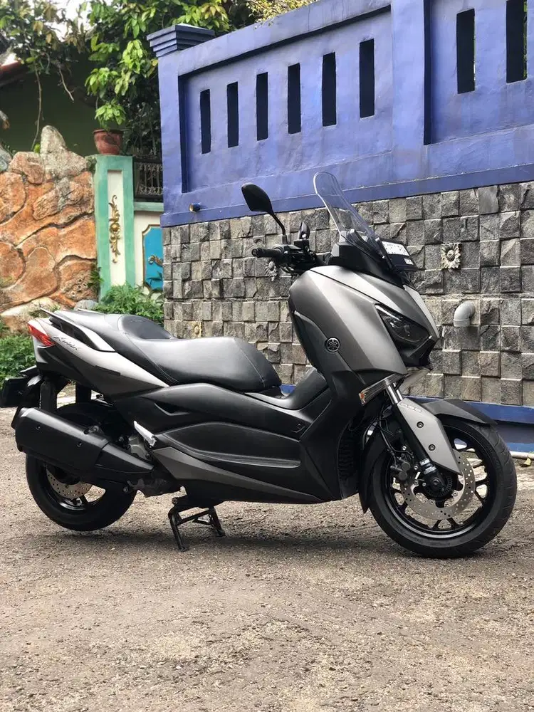 Yamaha X-max 250