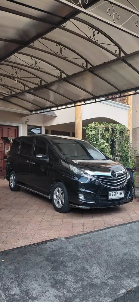 Mazda Biante 2.0 Skyactiv 2015