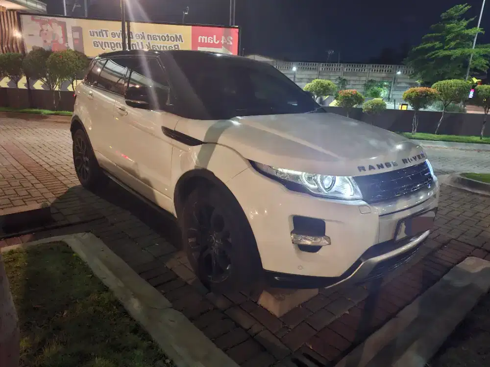 Range Rover Evoque Dynamic Luxury 2012