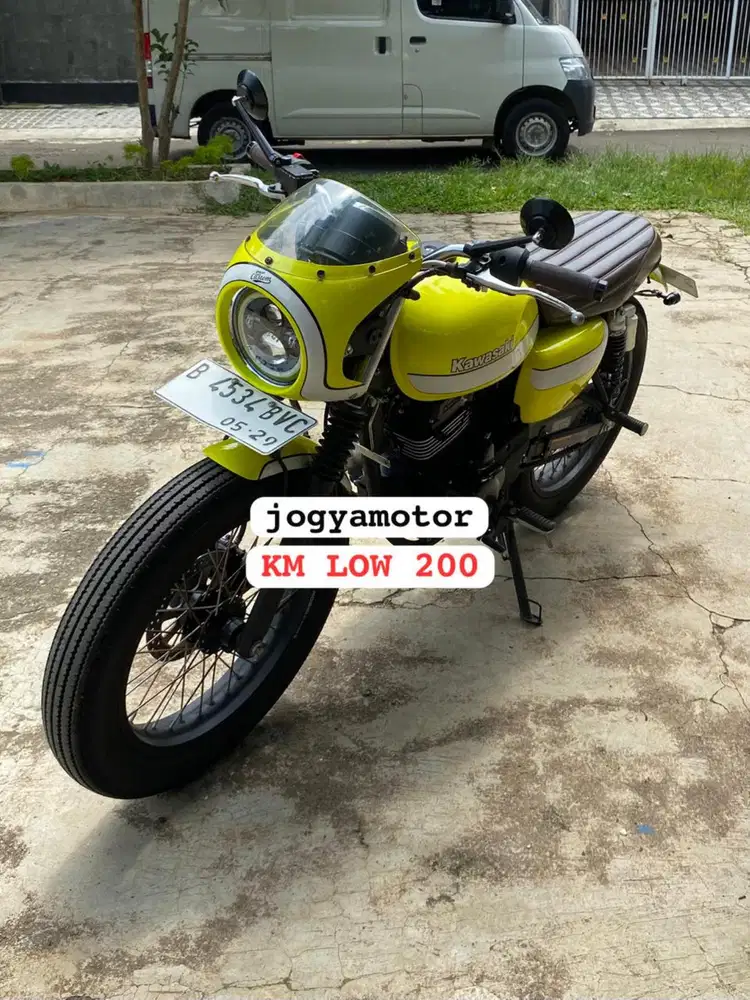 [ like new ] kawasaki w175 cafe th 2019