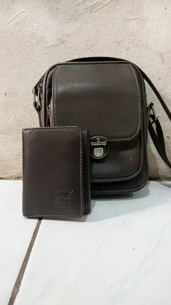 Tas dan dompet kulit
