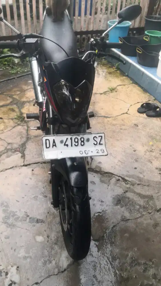 Di jual suzuki satria f 2008