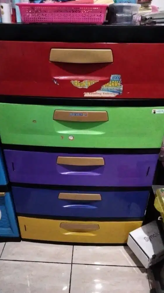 Lemari plastik 5 tingkat
