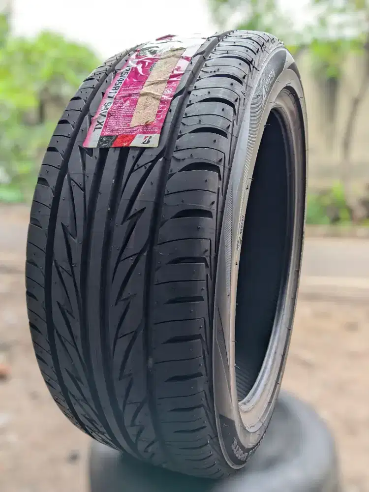 BRIDGESTONE TECHNO SPORT 225/45 R17