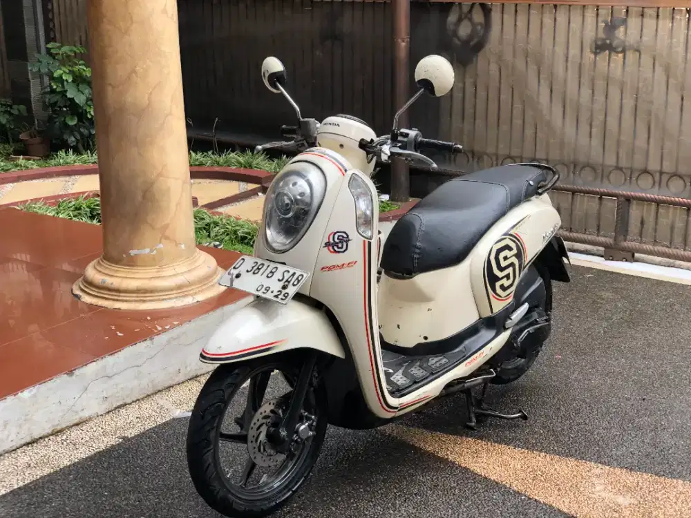 HONDA scoopy 2014