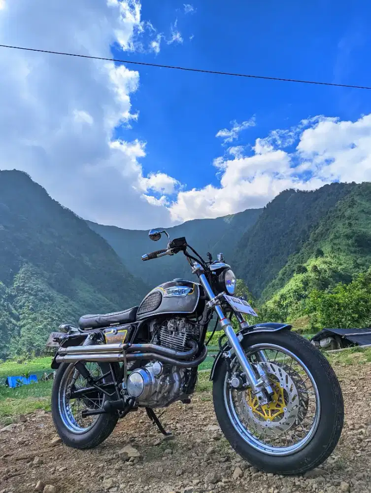 moge 400 cc yamaha sr x 400 motor custom british style