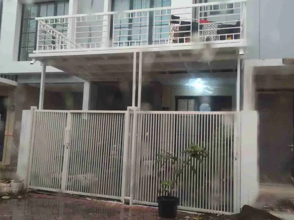 Dijual Cepat Rumah Regency One Babatan