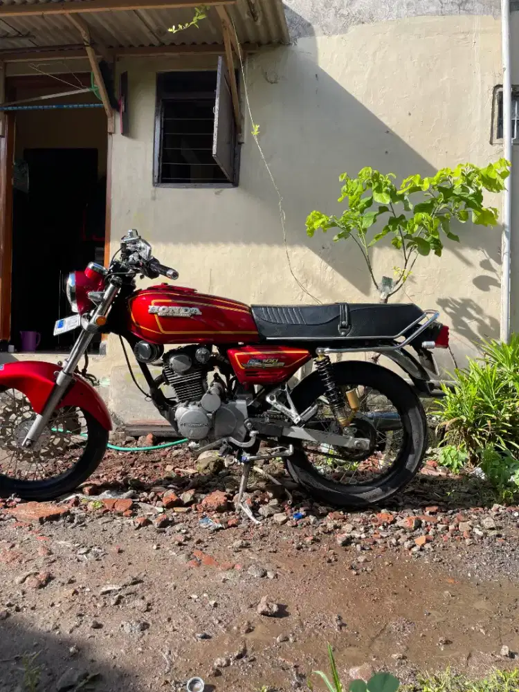 GL100 lengkap hidup tahun 1982