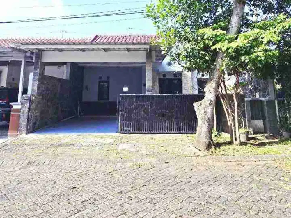 DIJUAL RUMAH SIAP HUNI DI BLOK DEPAN PBI ARAYA MALANG