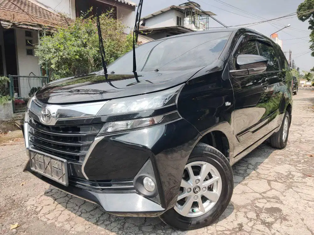 AVANZA 1.3 G MT 2019 PEMBELIAN 2020 FACELIFT HITAM METALIC ORIGINAL
