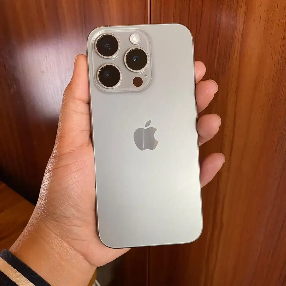 iPhone 15 Pro 128 GB 100% Mulus