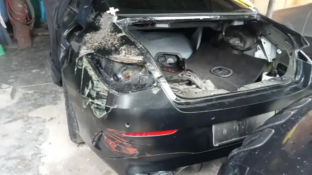 Jasa cat dan body repair di Nindy Auto CBU 2