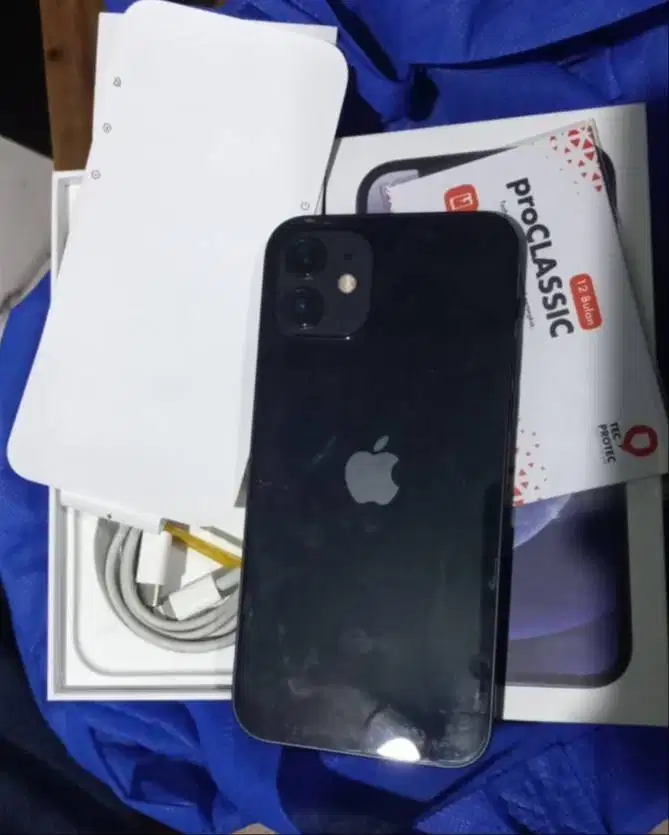iphone 12 128gb midnight lengkap mulus ori ibox