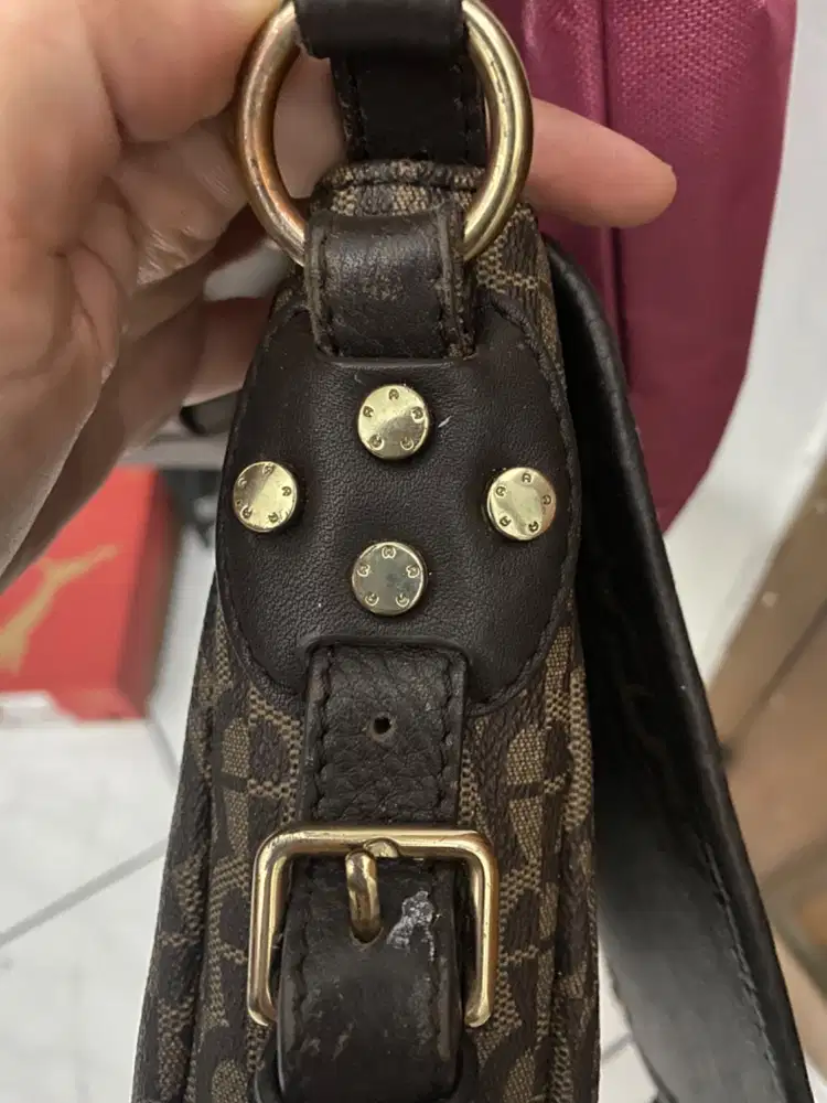 Old money tas aigner asli… 2juta nego.