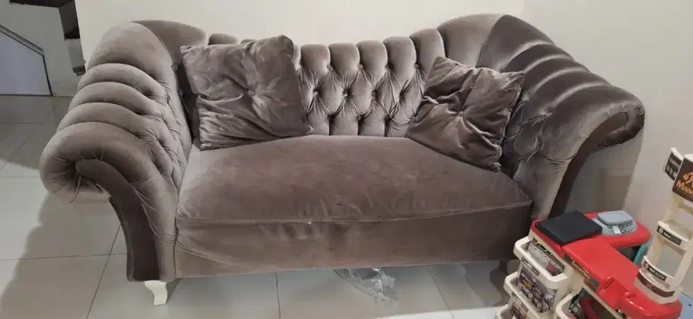 Jual Furniture (Sofa, kursi, meja, kasur)