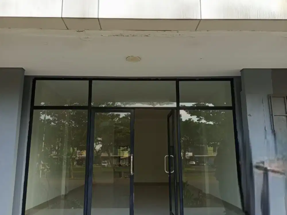 Ruko 3 Lantai di Terrace 9 Suvarna Sutera Tangerang 1K900077