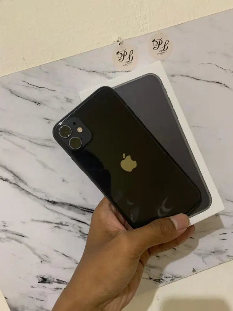 Jual iphone 11 64 gb