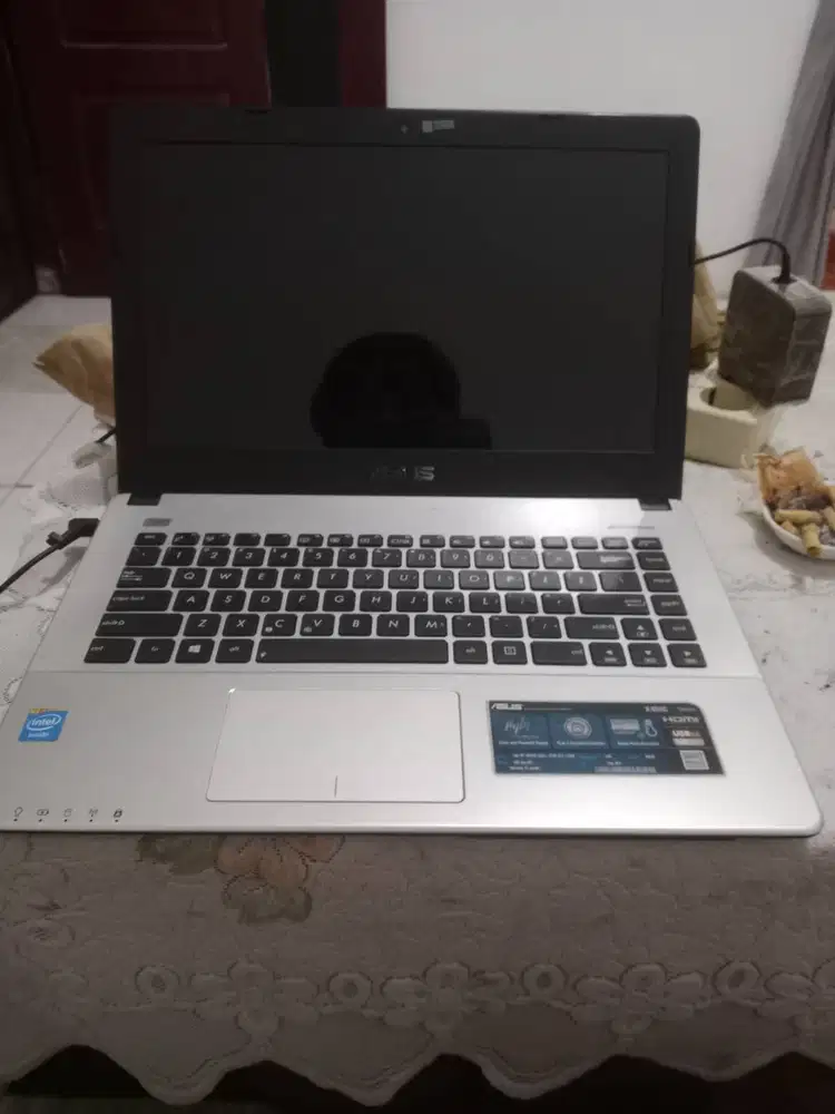 Asus series X450C tidak nyala