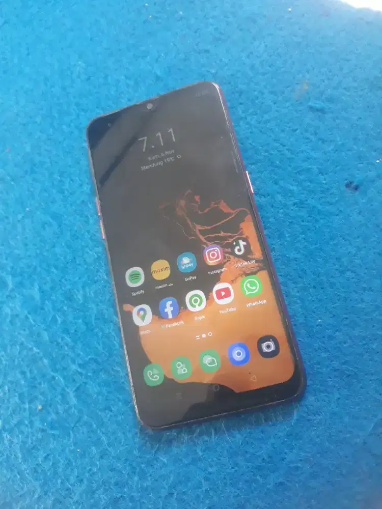 Oppo F9 Ungu 4/64 Nyuss