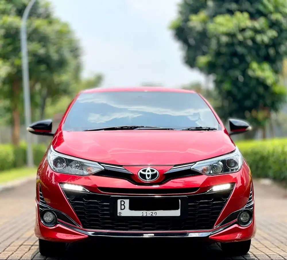 Pjk Pjg 1th dp Ringan Low KM Record Toyota Yaris 1.5 S Trd AT 2019