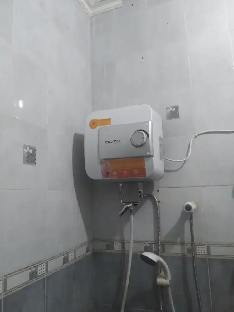 WATER HEATER LISTRIK - MANDI AIR HANGATKU