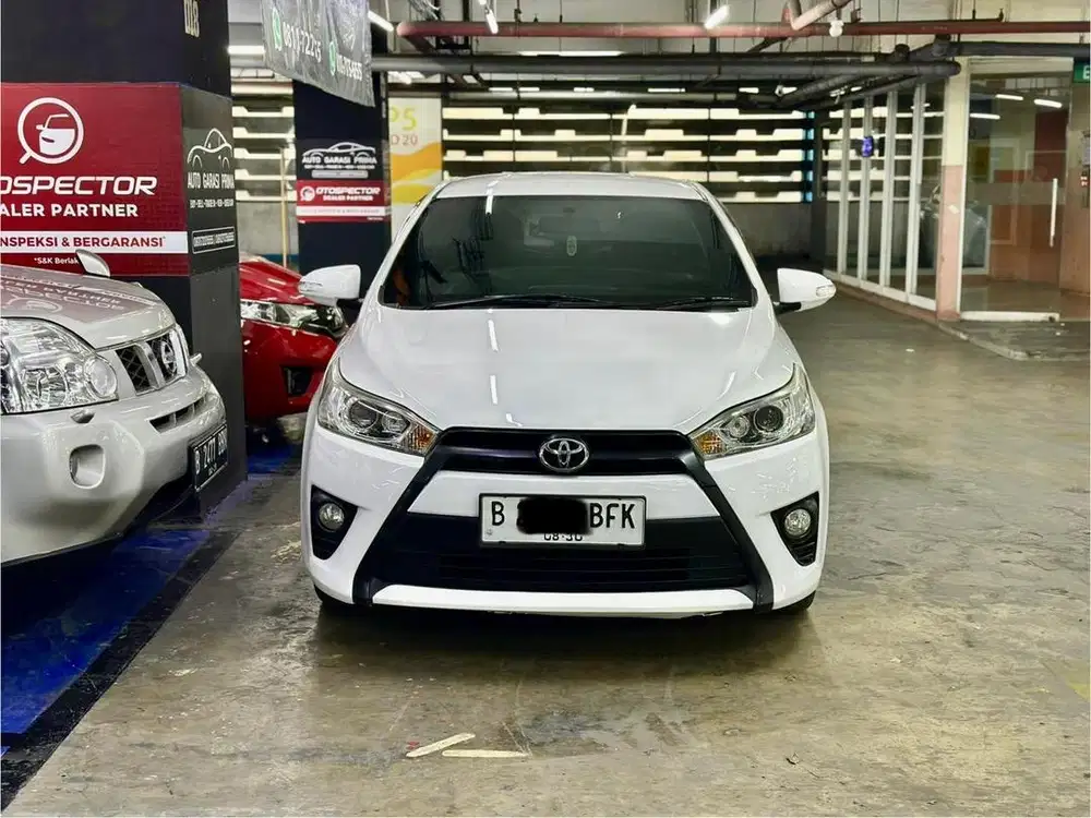 KM LOW!! TOYOTA YARIS G AT 2015