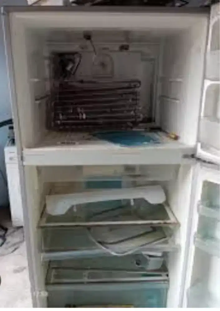 SERVICE KULKAS PANGGILAN