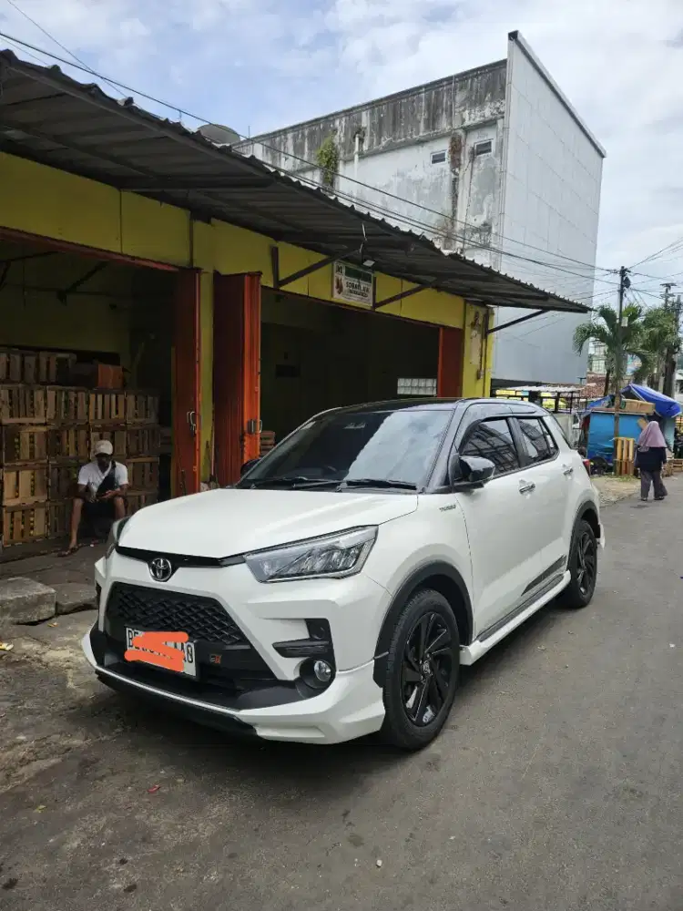 Raize GR Sport TSS Two Tone CVT