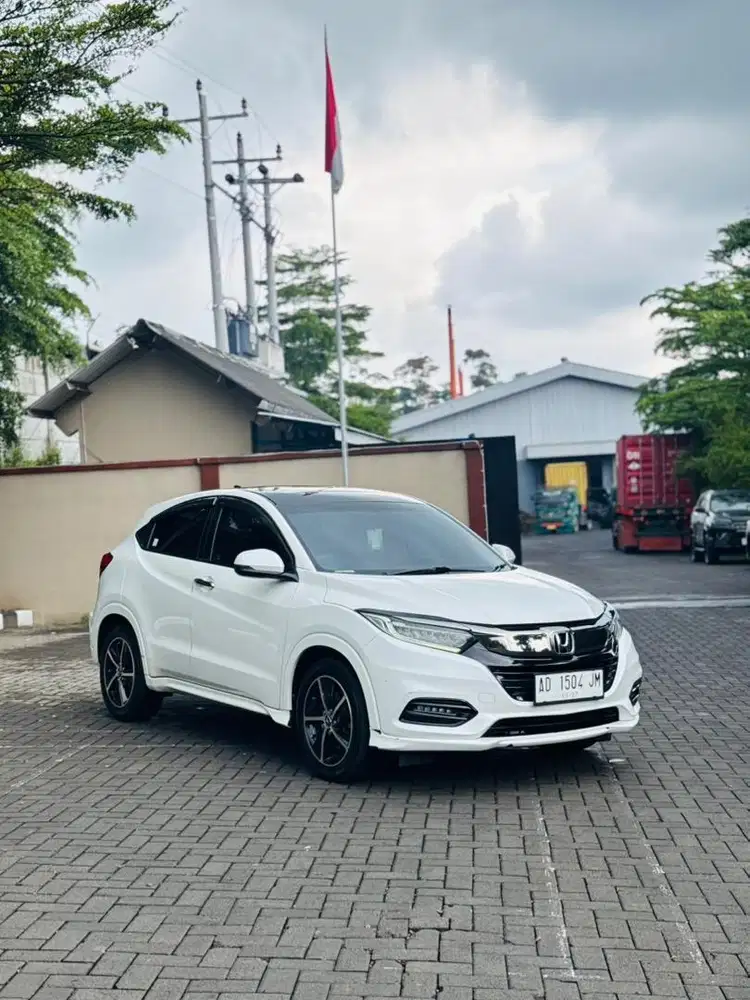HRV PRESTIGE FACELIFT MURAH PAJAK PANJANG PLAT AD ASLI RECORD HONDA