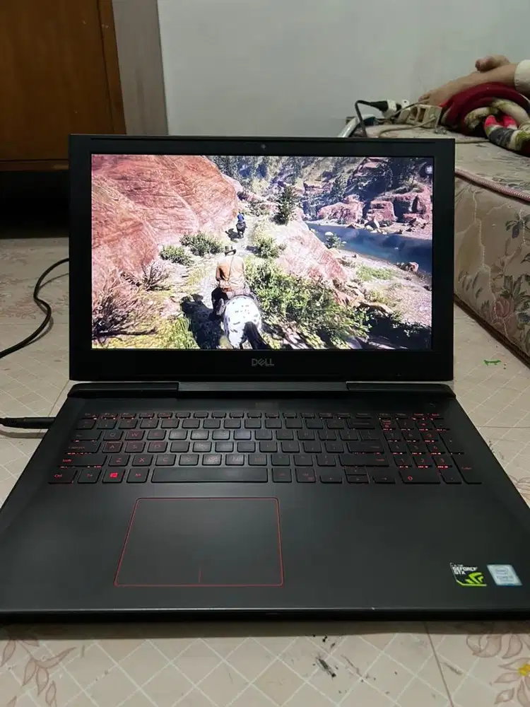 LAPTOP GAMING DELL INSPIRON 15 7577