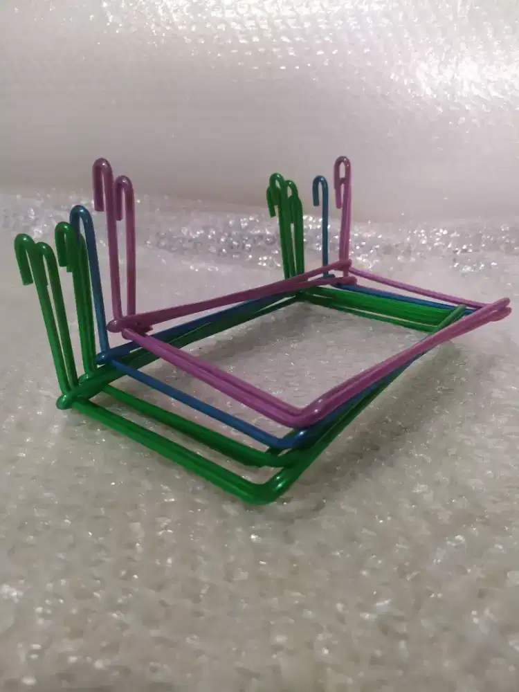 TATAKAN SEPATU UNTUK DISPLAY TOKO HOOK PAJANGAN TOKO SANDAL SEPATU