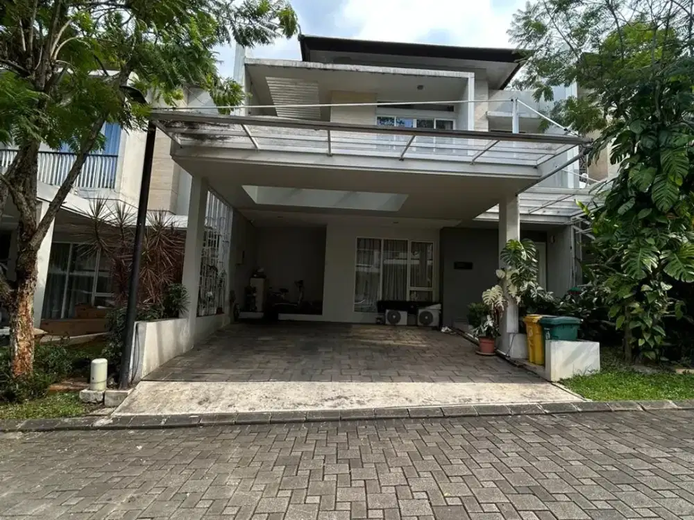 RUMAH DIJUAL DI CLUSTER VENTURE BARAT SERENIA HILLS LEBAK BULUS