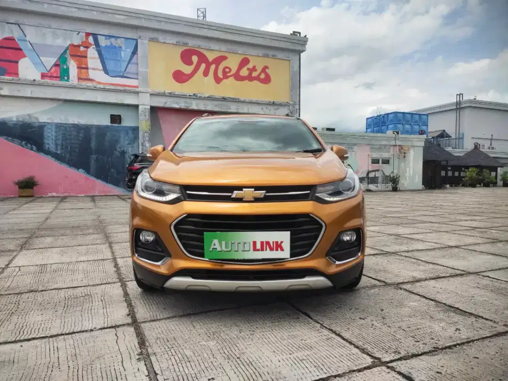 Chevrolet Trax Premier Turbo 1.4 at 2018 oranye 2019 matic 2020 perora