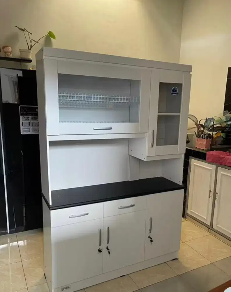 Rak dapur minimalis