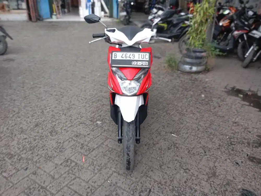 [PROMO NOV] Honda beat eco Tahun 2018 Surat Komplit
