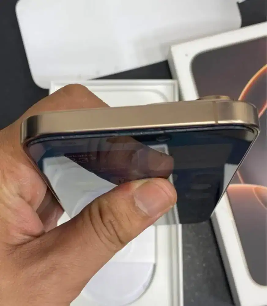 iphone 16 pro max 1TB ibox