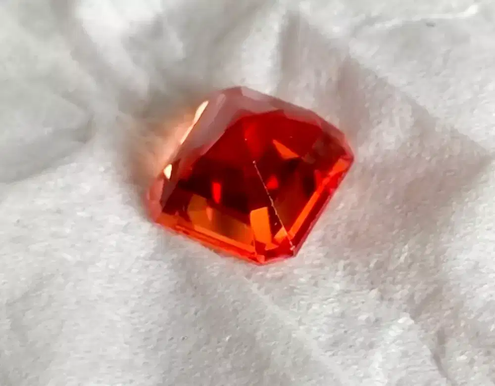 DIJUAL BATU ORANGE SAFIR