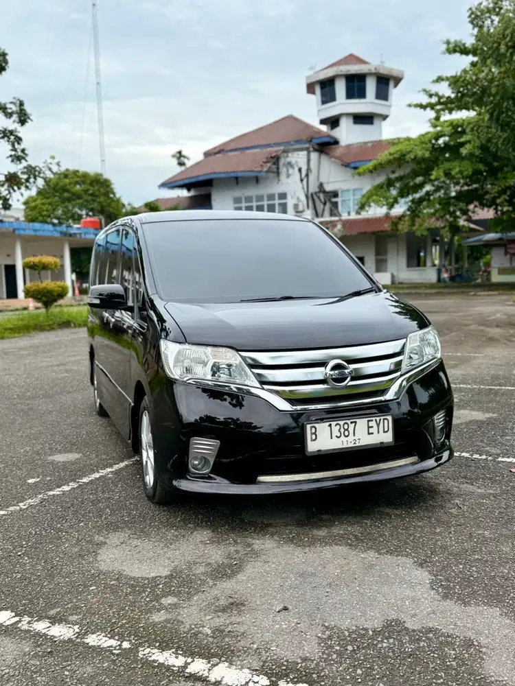 Nissan Serena HWS AT Matic