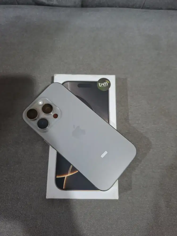 Iphone 16 Pro 128 Natural Titanium Fullset Like New