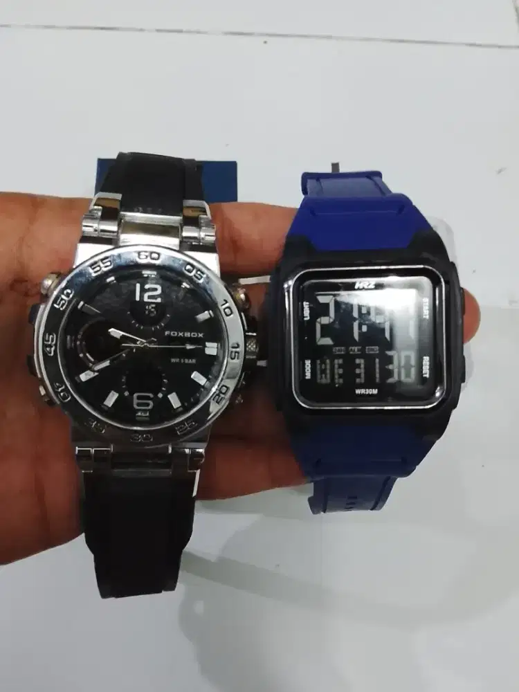 Jual Murah 2 Buah JAM (BARU)