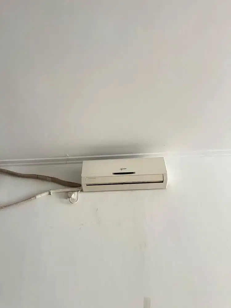 AC panasonic dan sharp 1PK