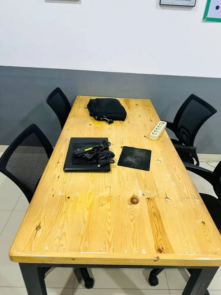 Meja meeting ex kantor