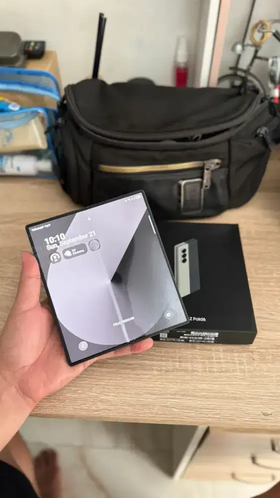 Samsung Z Fold 6 Carbon Edition