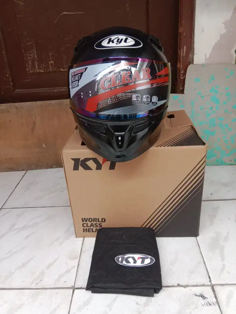 Helm kyt k2r black dopp