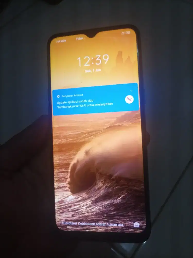 REALME 5I RAM 4)64 MULUS KGK ADA RETAK