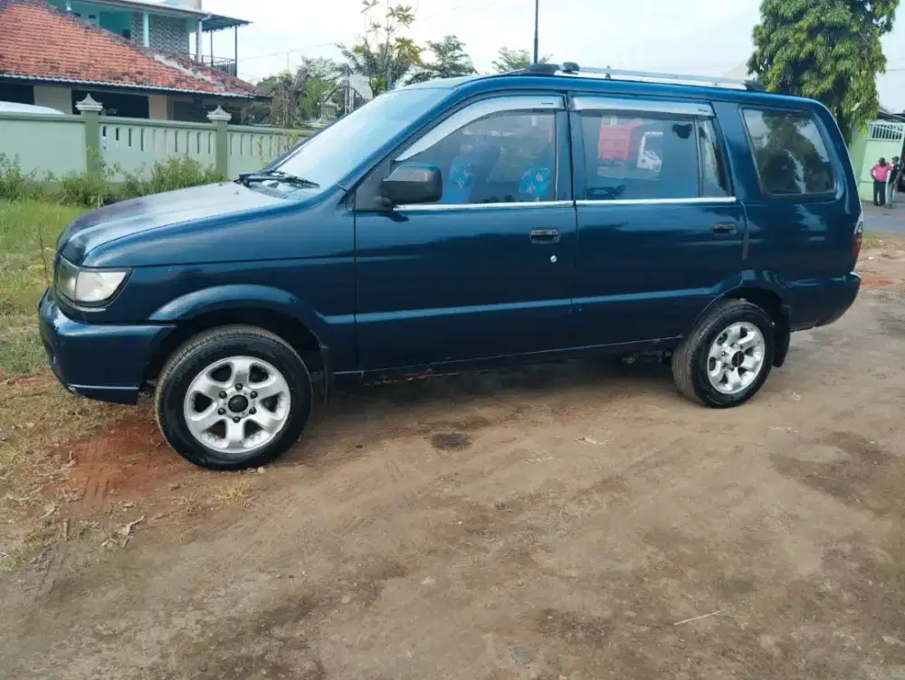 Dijual Isuzu Panther