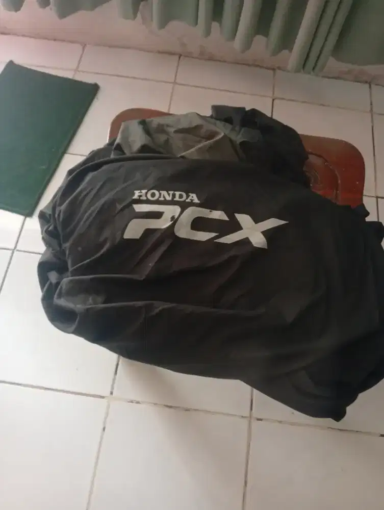 Jual tutub sarung motor pcx