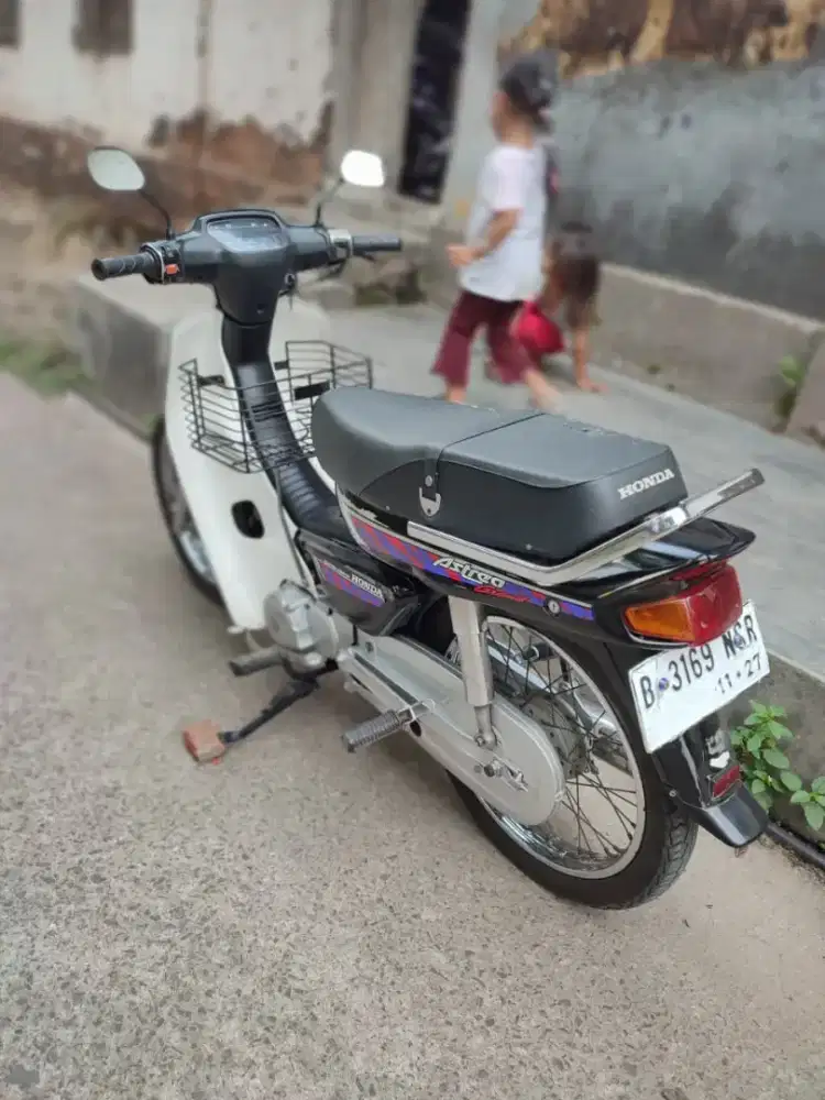 Di jual HONDA ASTREA C100 ML (LEGENDA)