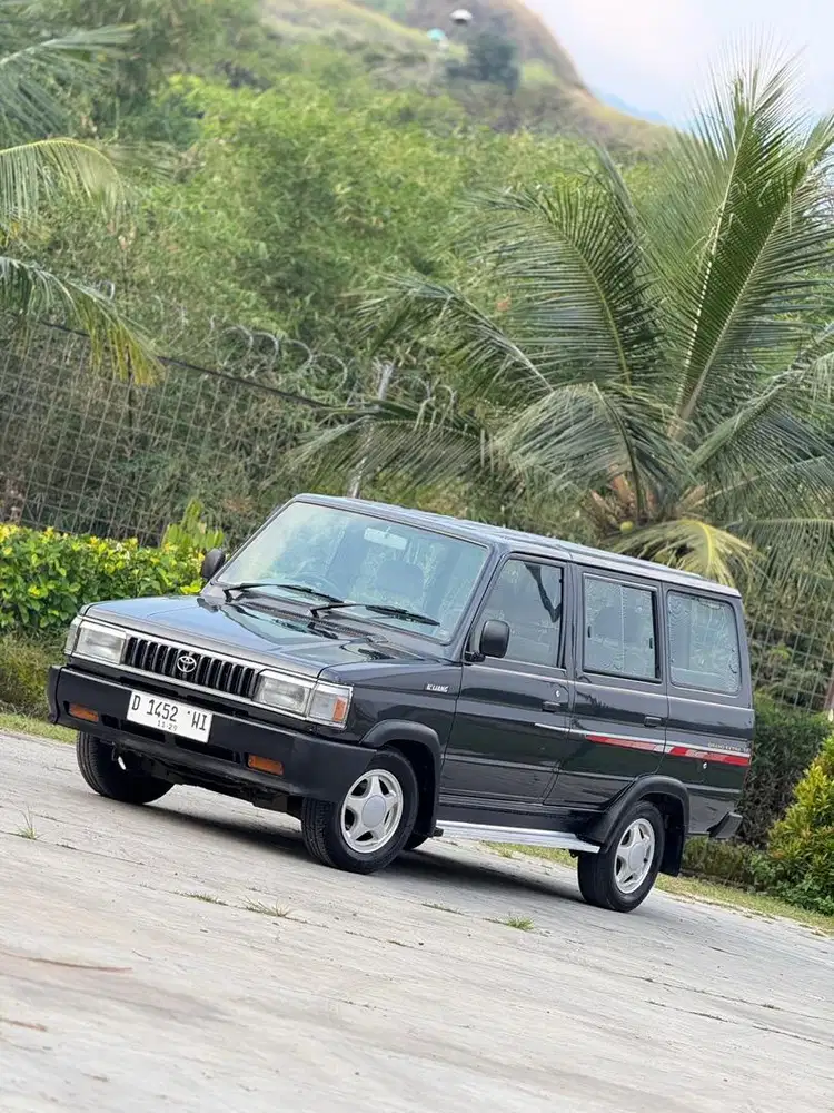 Kijang Grand SGX 1.8 Antikk
